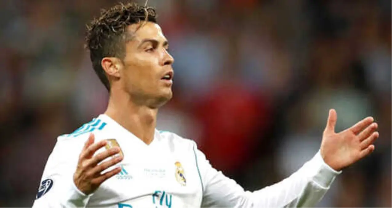 Real Madrid\'in Portekizli Yıldızı Ronaldo Maaşına Zam İstedi