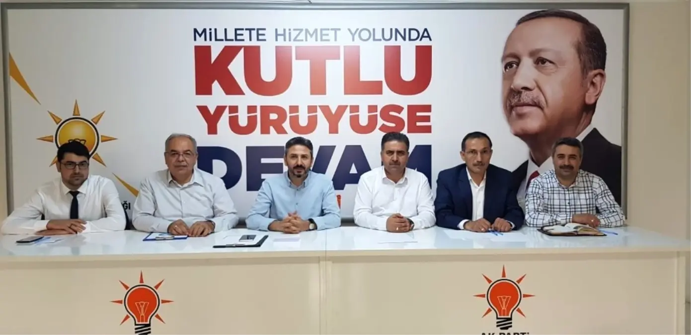 AK Parti\'de Miting Hazırlığı