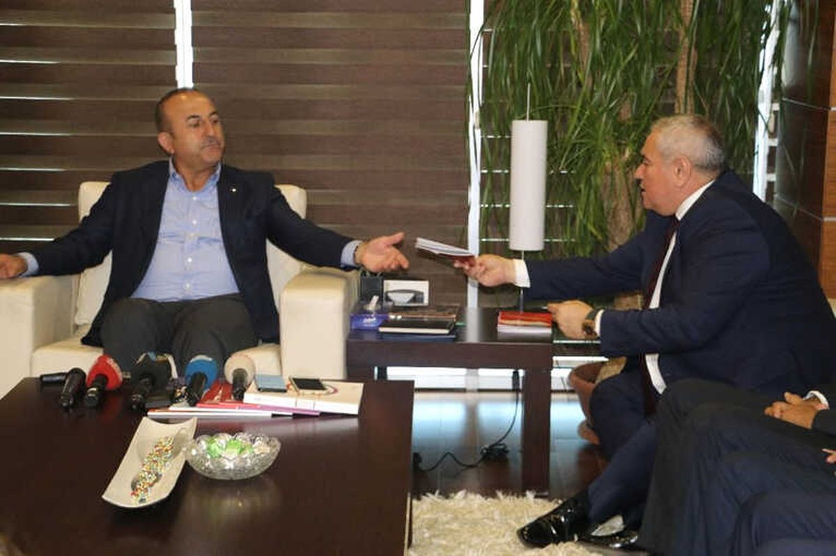 Bakan Çavuşoğlu: "Kur Dalgalanmaları Gibi Oyunlar Bizi Durduramaz"