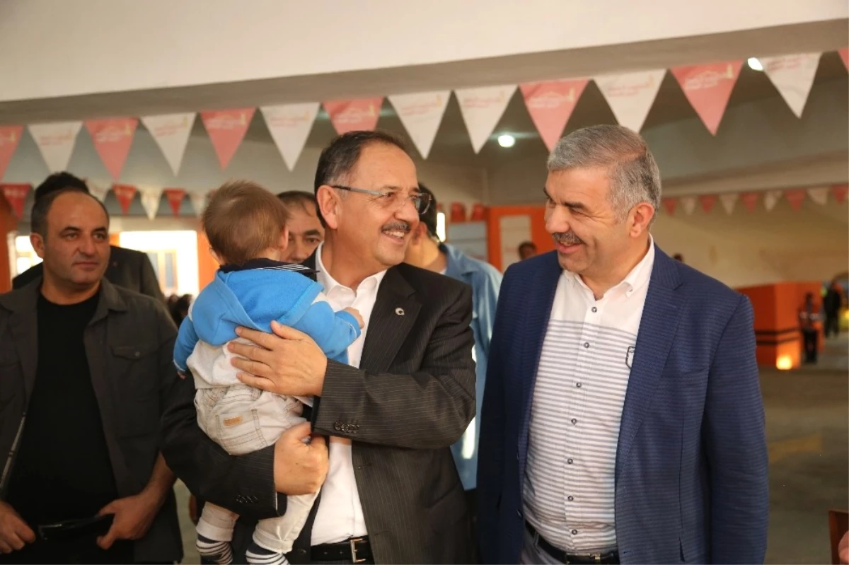 Bakan ve Başkan Halk ile Birlikte