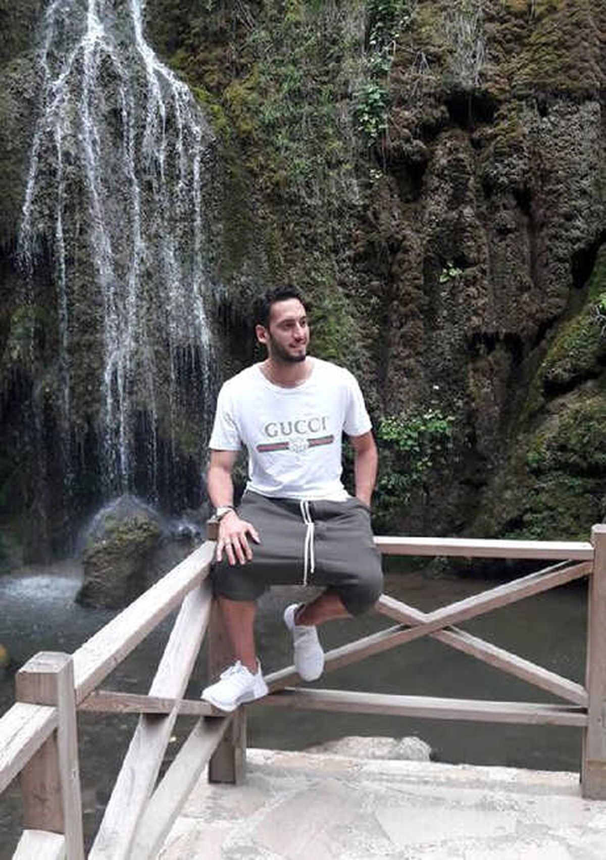 Hakan Çalhanoğlu, Tatilini Karadeniz\'de Geçiriyor
