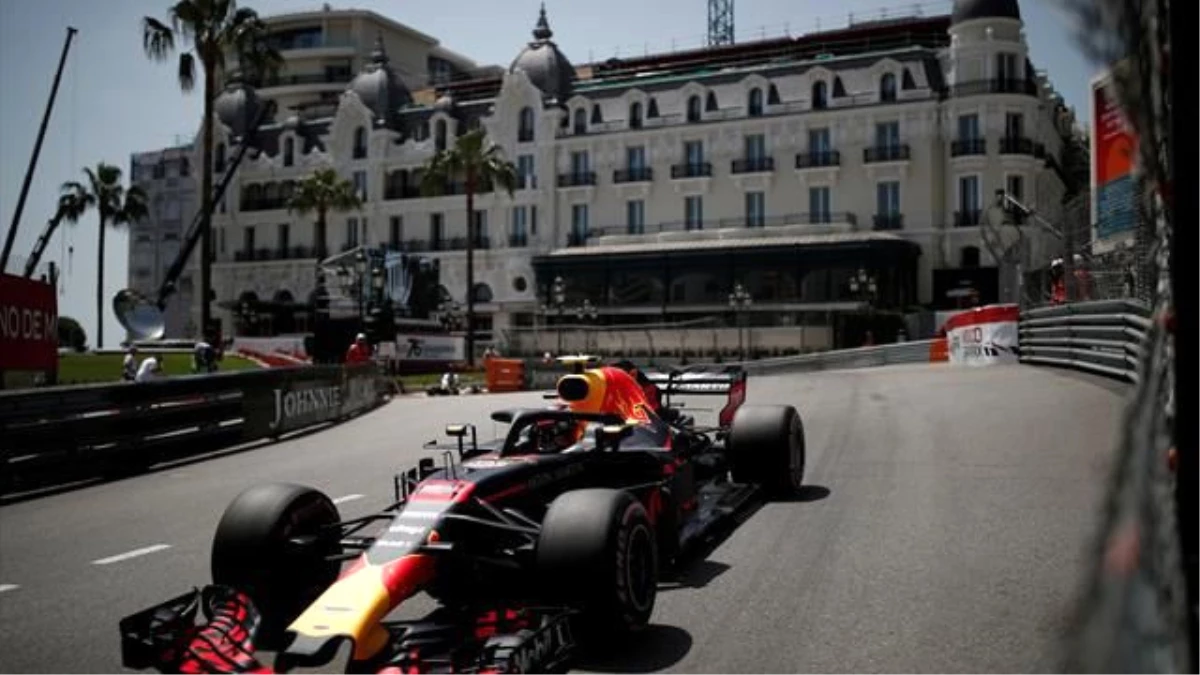 Monaco\'da Pole Pozisyonu Ricciardo\'nun