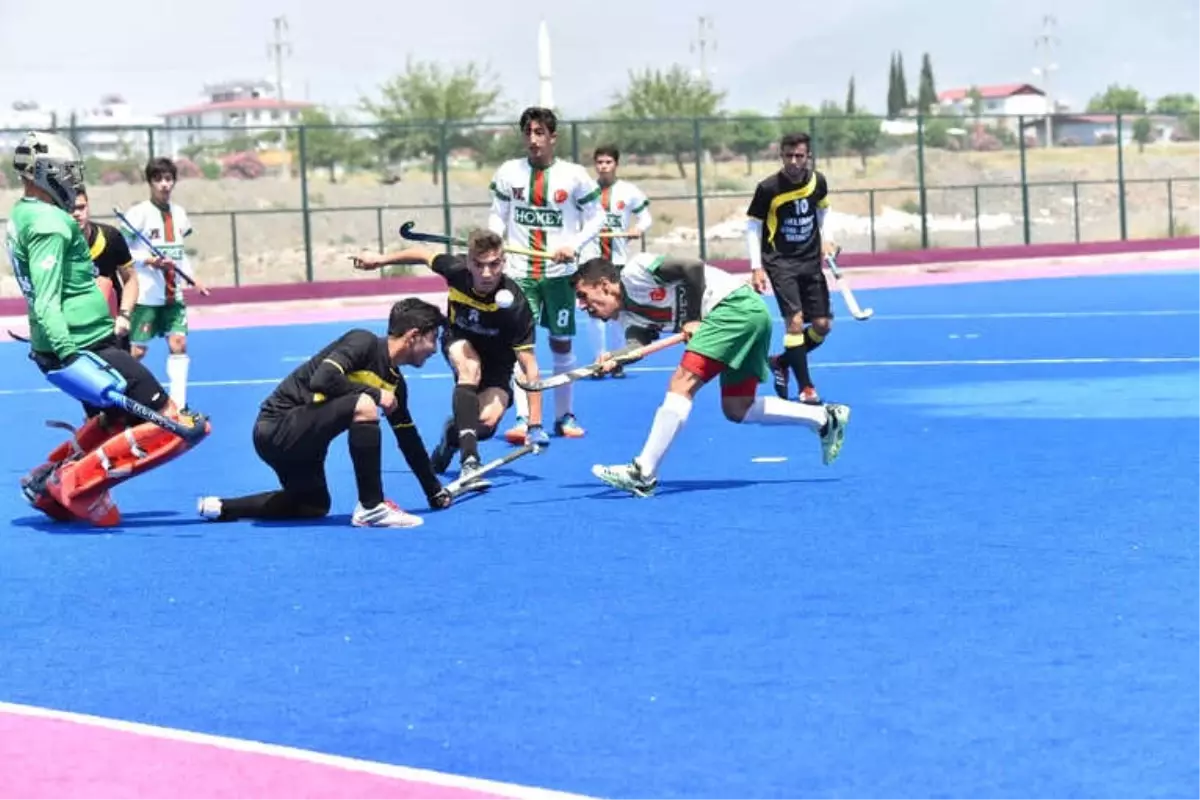 Okul Sporları Hokey Gençler Türkiye Birinciliği Tamamlandı