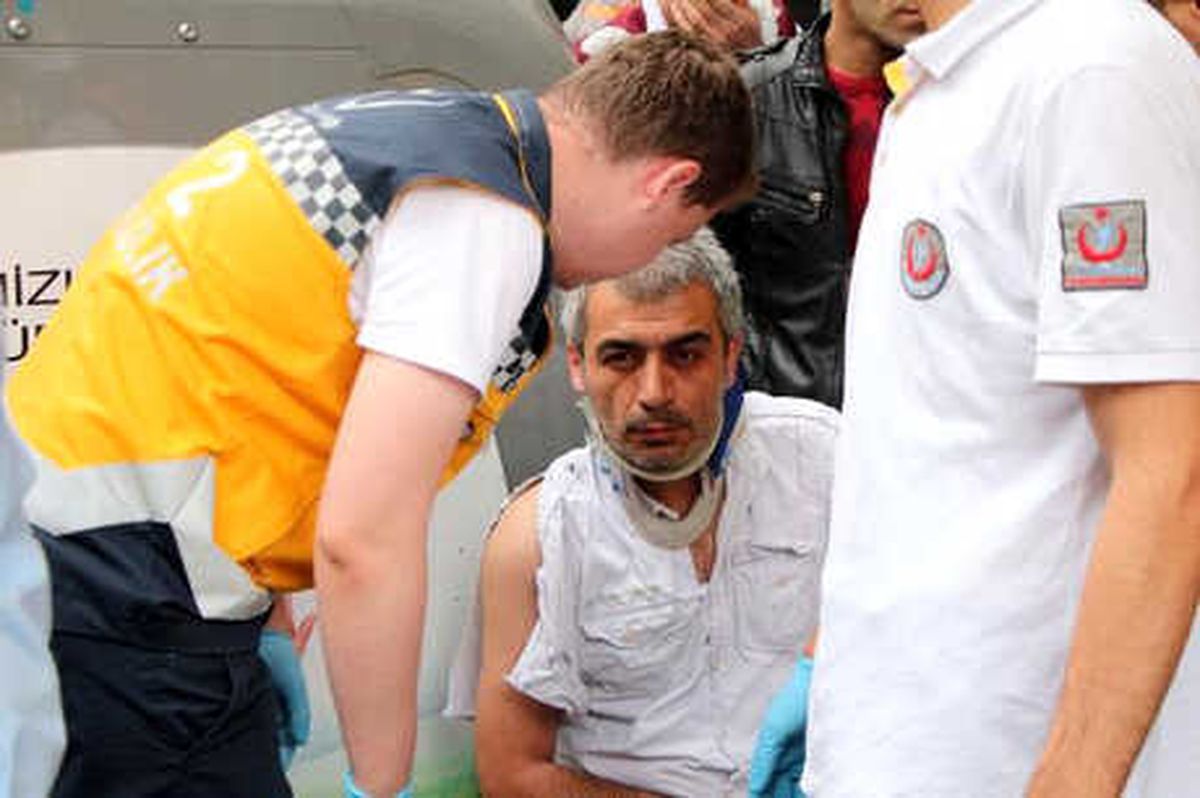 Şişli\'de Kural İhlali Kazaya Neden Oldu: 2 Yaralı