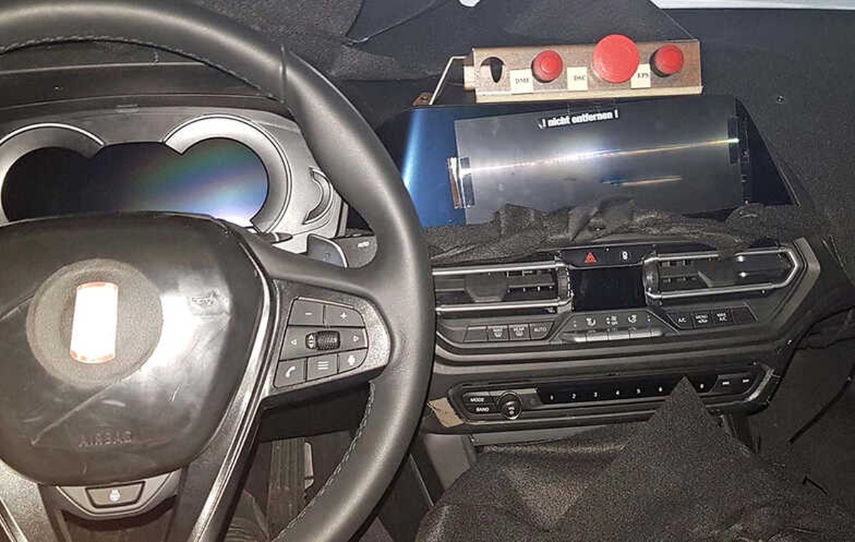 Yeni Bmw 3 Serisi Kamuflajlı Yakalandı