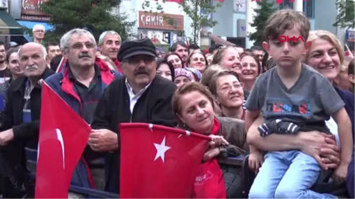 Artvin Cumhurbaşkanı Adayı Muharrem İnce Borçka Mitinginde Konuştu