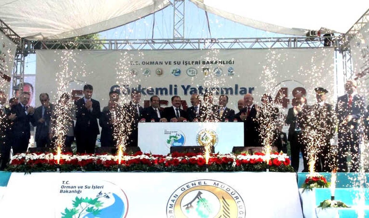 Bakan Eroğlu\'ndan Ege\'ye \'Ramazan Hediyesi\'
