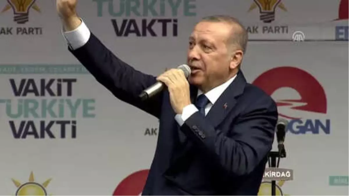 Cumhurbaşkanı Erdoğan: "16 Yıldır Olduğu Gibi Türkiye\'yi Hayalleriyle Buluşturmaya Çalışacağız"