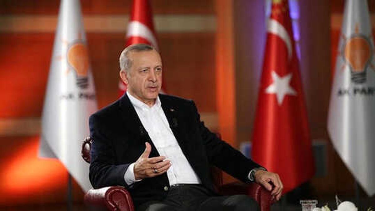 Erdoğan: Ekonomi ve Siyaset Cesaret İster