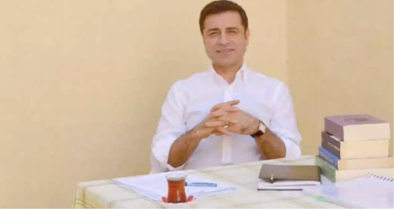 HDP\'nin Cumhurbaşkanı Adayı Demirtaş "Liderler Fox\'ta" Programına Telefonla Bağlanacak