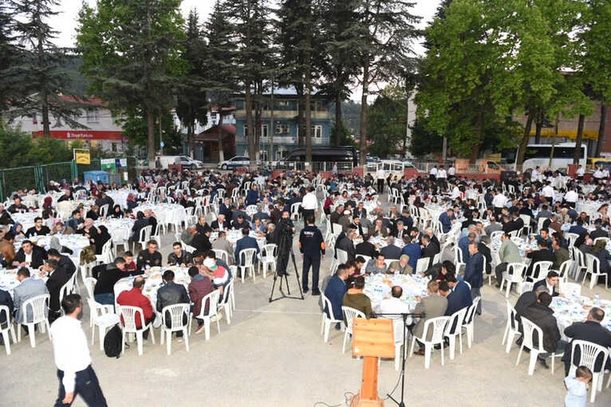 Keles\'te Ramazan Bereketi