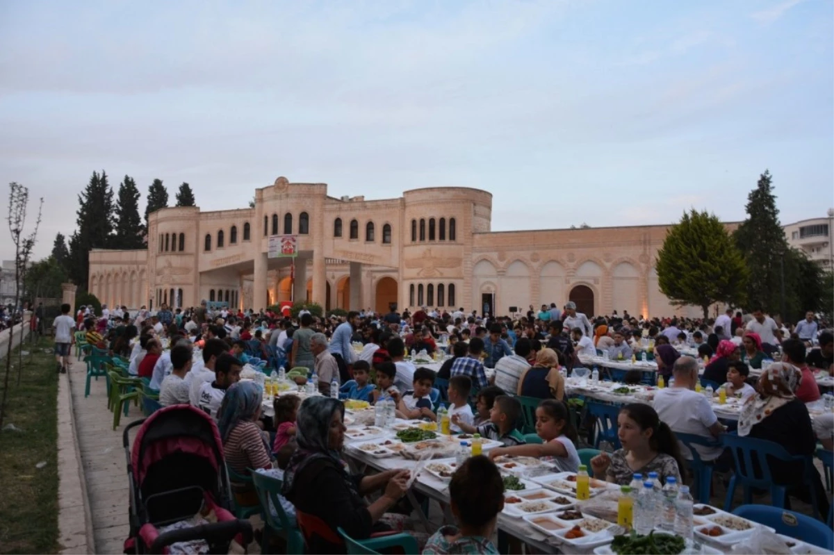 Nusaybin\'de Ramazan Ayı Renkli Geçiyor