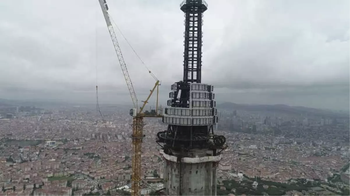 365 Metre Yüksekliğe Ulaşan Çamlıca Kulesi, 300 Metrelik Eyfel Kulesi\'ni Geride Bıraktı