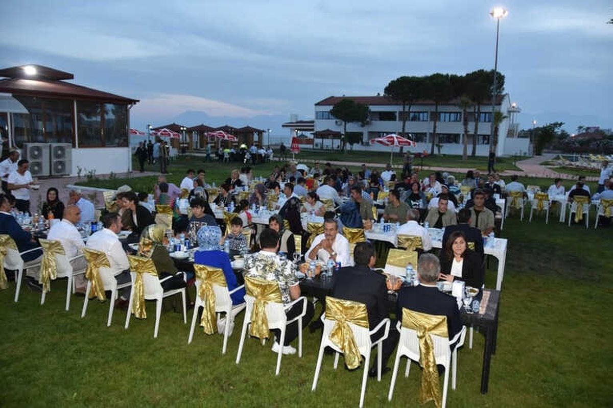 Şehit Aileleri ve Gaziler İftarda Buluştu