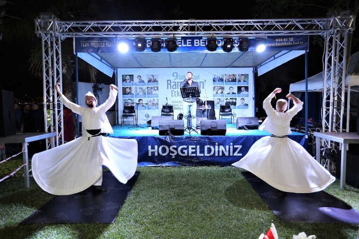 Sema Gösterisi Başiskelelileri Büyüledi