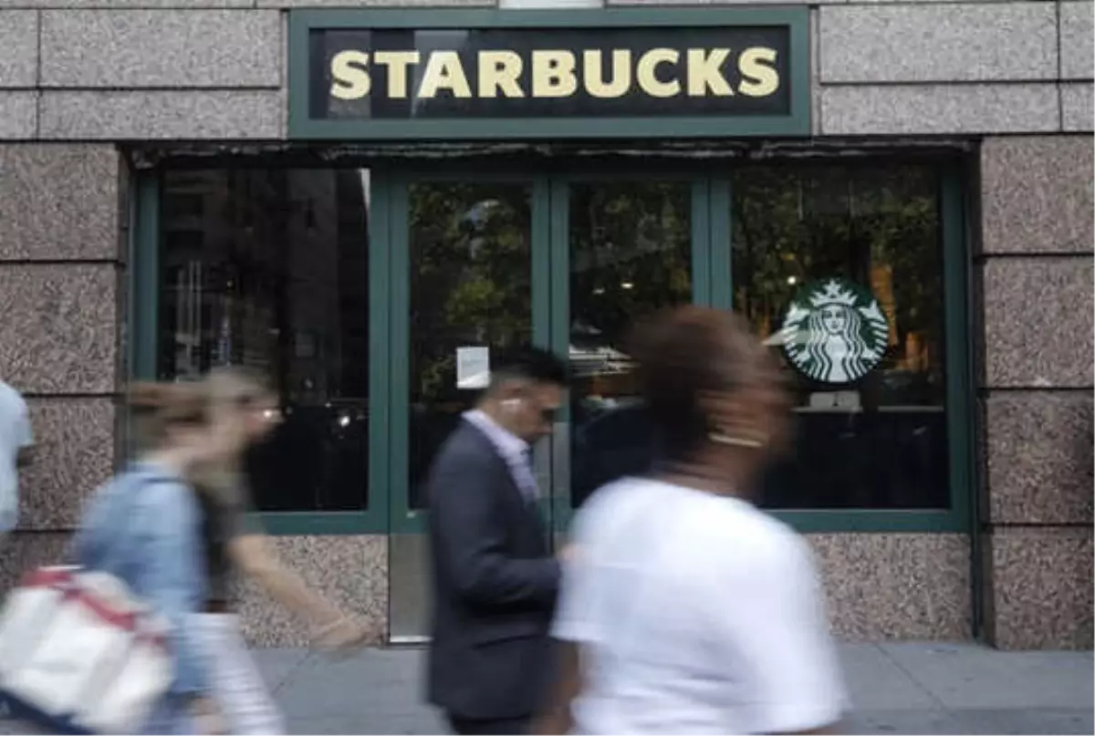 Starbucks ABD\'de 8 Bin Şubesini Irkçılık Eğitimi İçin Kapattı