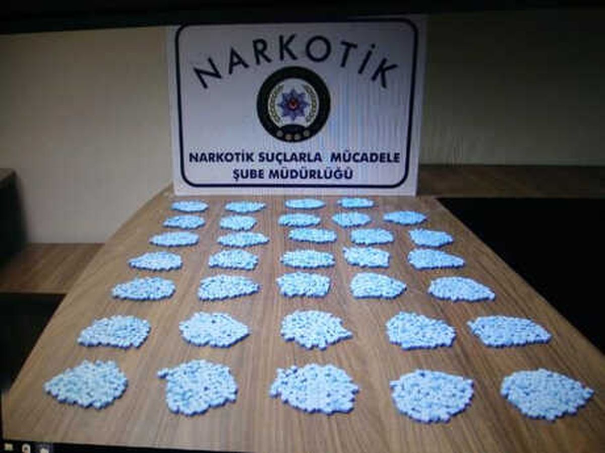 Trabzon\'da 3 Bin 389 Ecstasy Hap Ele Geçirildi