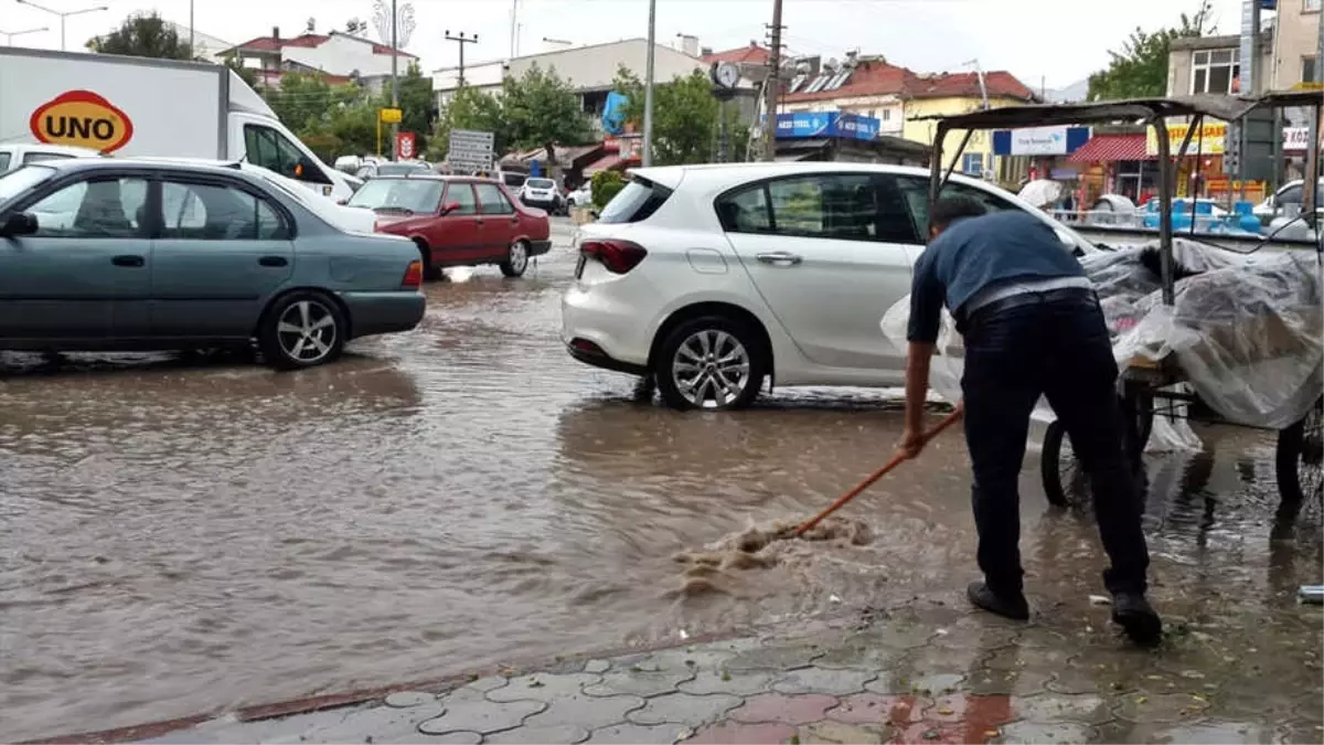 Adıyaman\'da Şiddetli Dolu