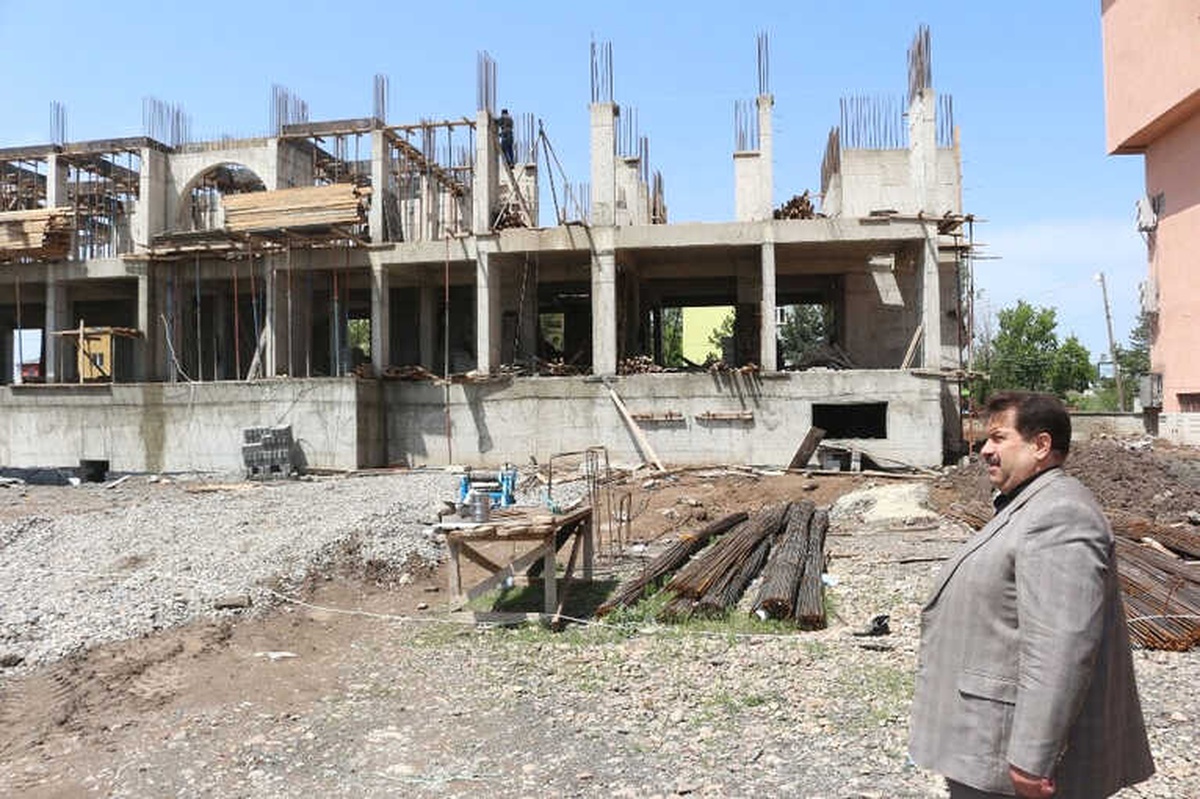 Ağrı Milli Eğitim Müdürü Turan, İnşaatları Denetledi