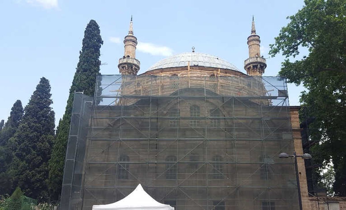 Emirsultan Cami ve Türbesinde Restorasyon Çalışmaları Başladı