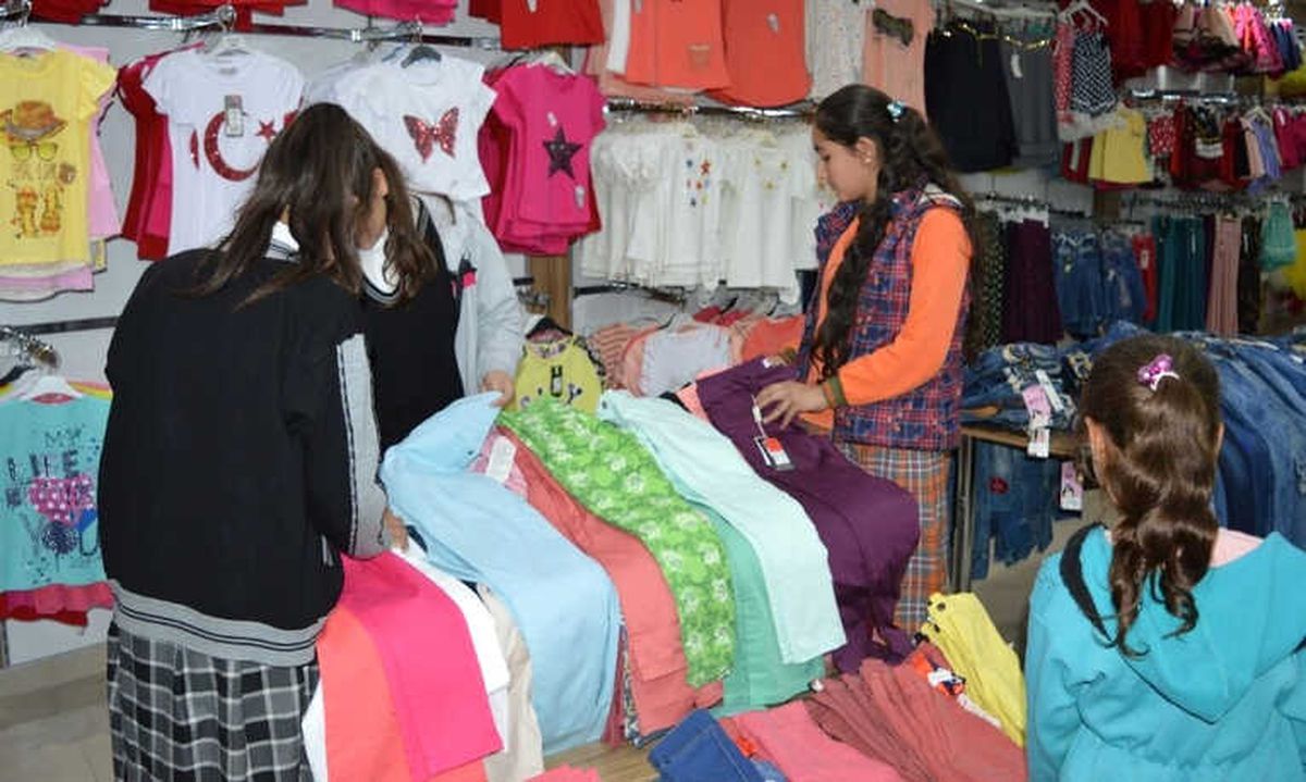 İylik-Der, Erciş\'te 150 Kimsesizi Sevindirdi