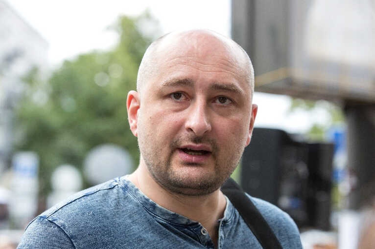 Ödürüldü" Denilen Rus Gazeteci Canlı Yayına Çıktı