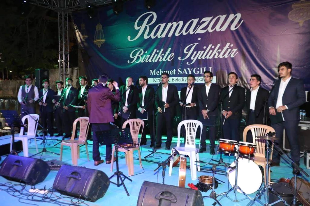 Ramazan Sokağı Dolup Taşıyor