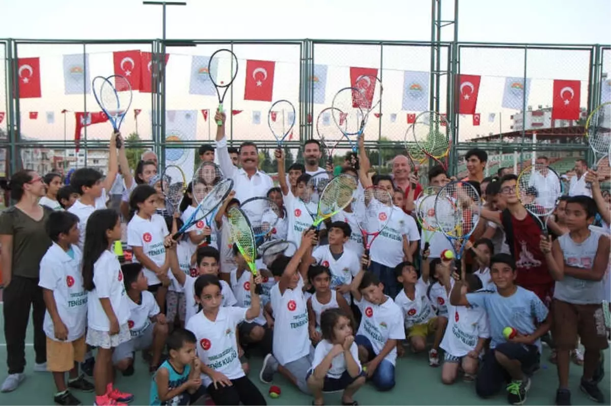 Toroslar Belediyesi Teniste de İddialı