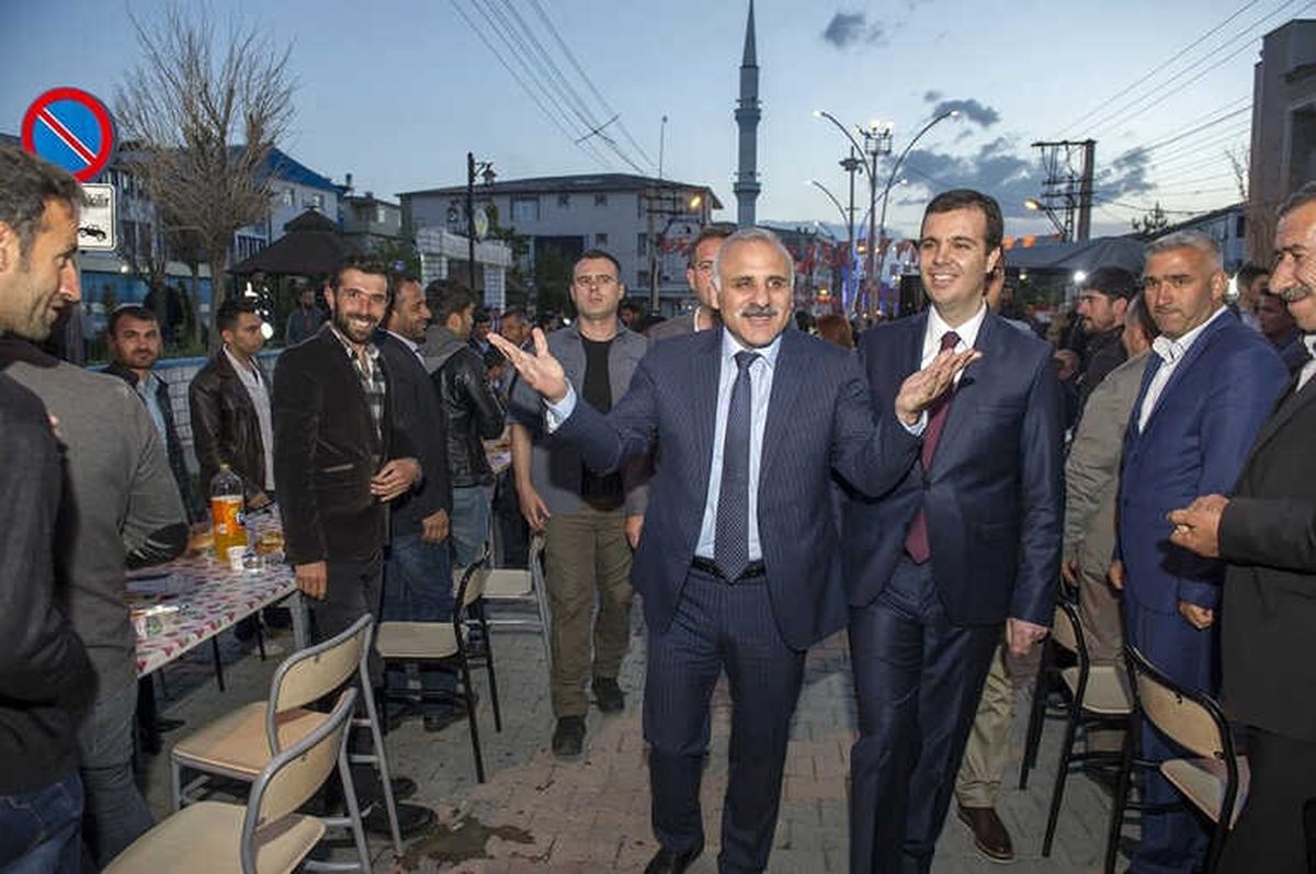 Vali Zorluoğlu, Özalp İlçesinde İftar Açtı
