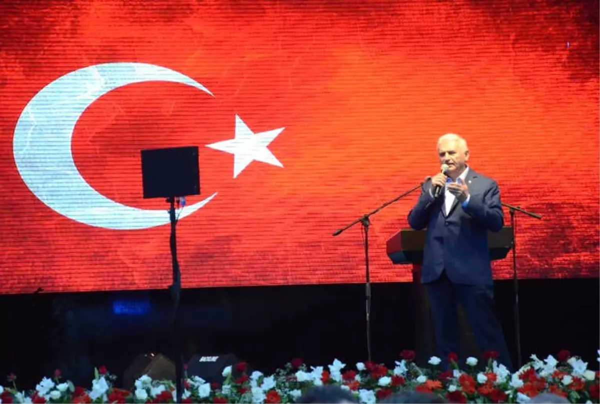 Başbakan Yıldırım: "Chp Adayı Boyundan Büyük Konuşuyor"