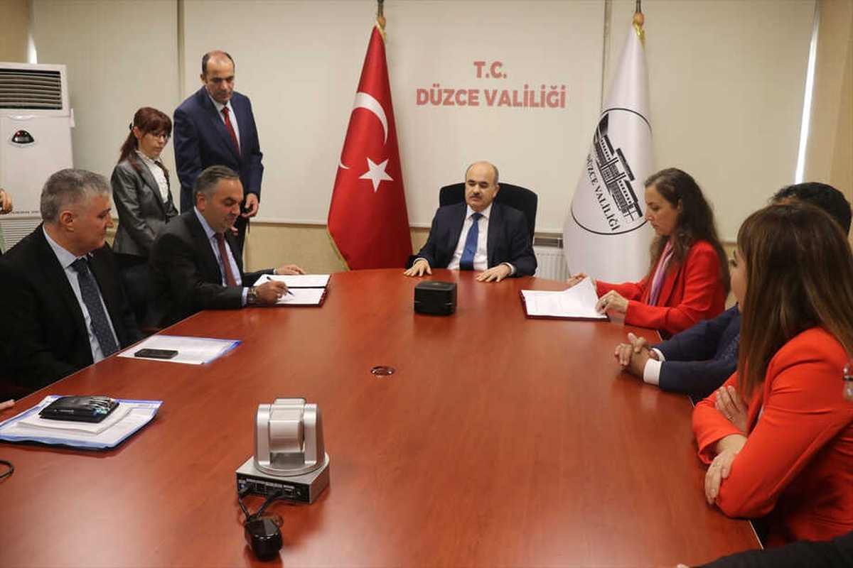 Düzce\'ye Fikir ve Sanat Akademisi Kuruluyor