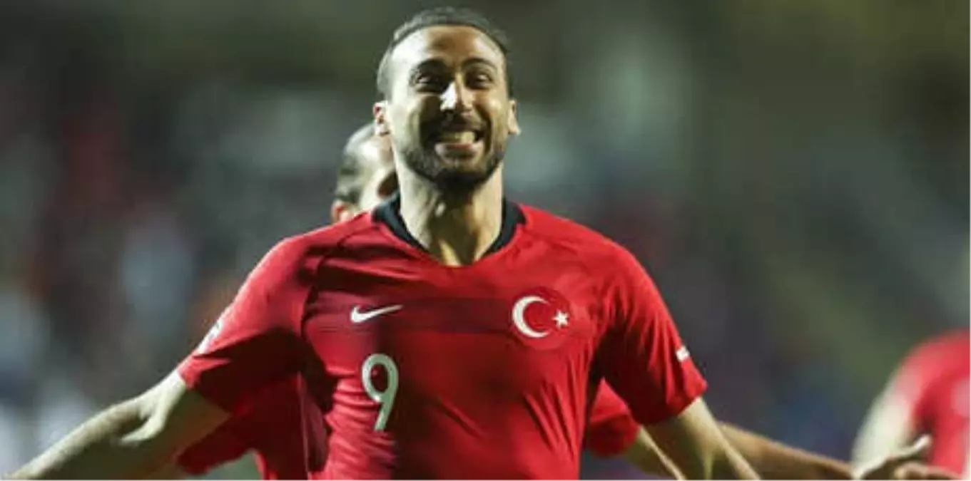 Everton Efsanesinden Cenk Tosun\'a Övgü!