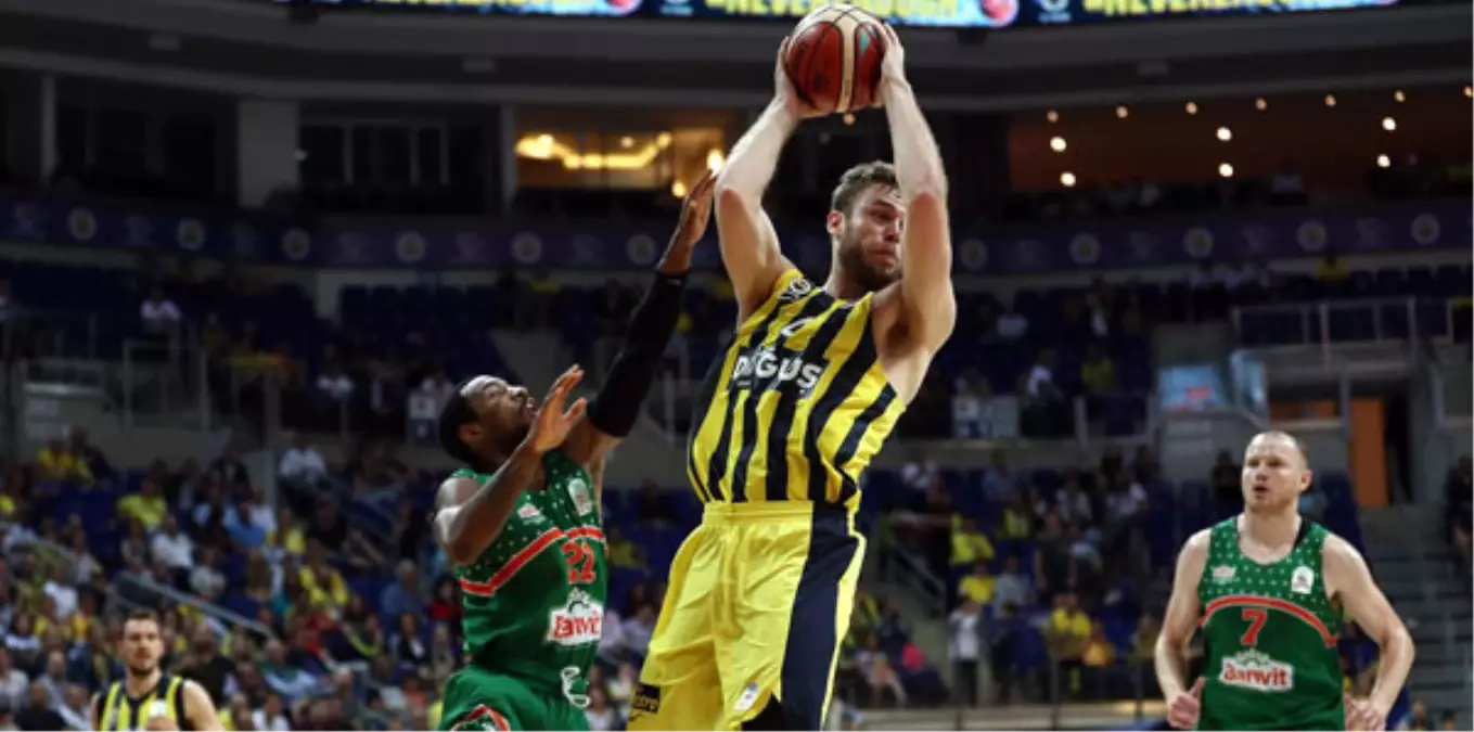 Fenerbahçe Doğuş - Banvit: 98-93