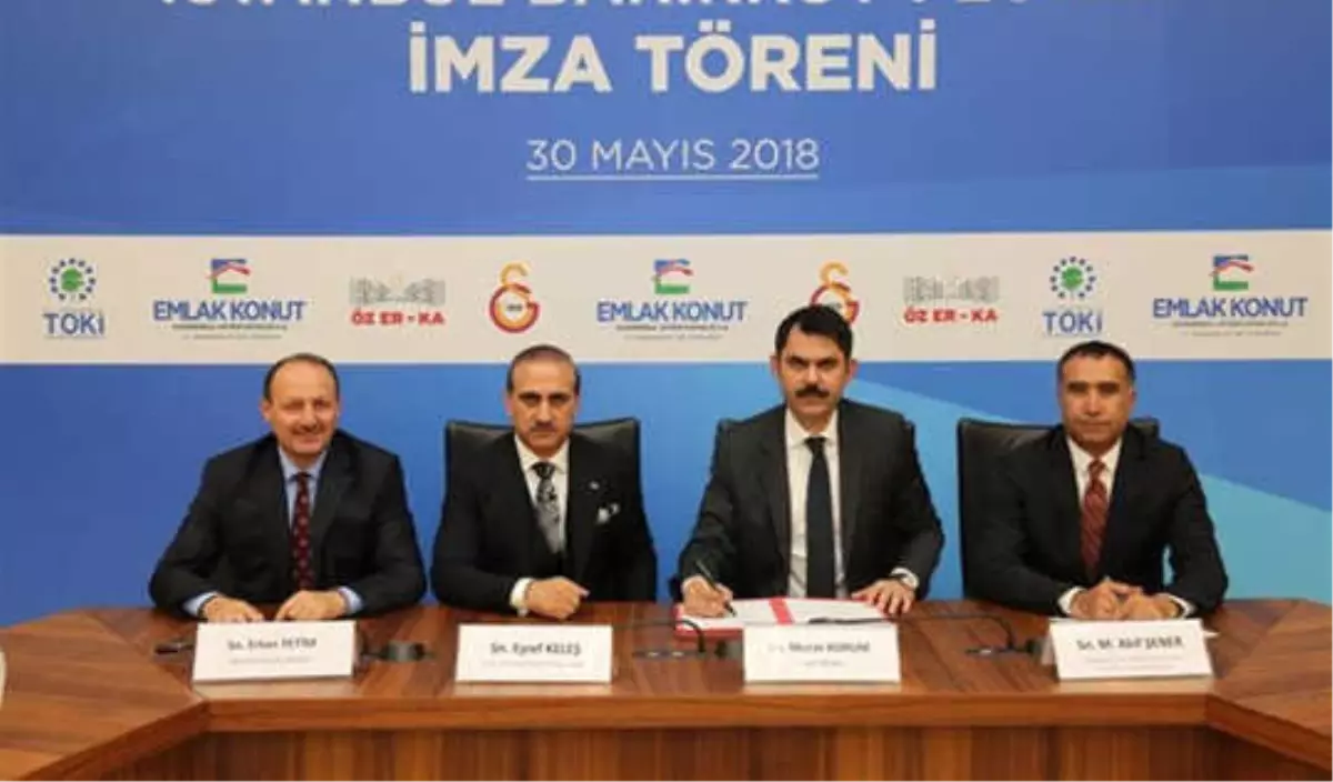 Galatasaray\'ın Florya Arazisi İçin Arsa İçin İmzalar Atıldı