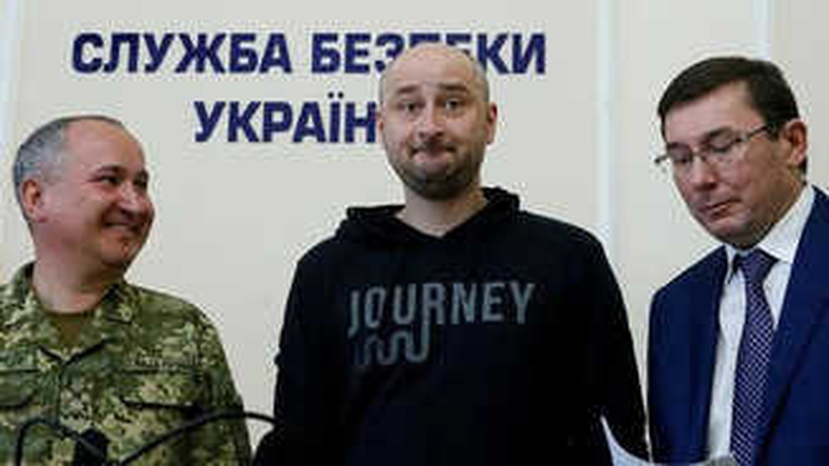 Rus Gazeteci Babchenko\'nun Sahte Ölümü Tepki Topluyor