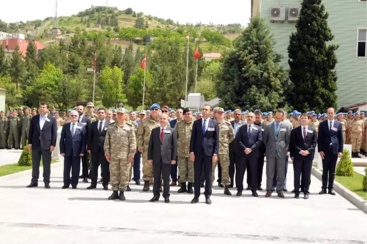 Şenoba Helikopter Kazası Şehitleri Anıldı