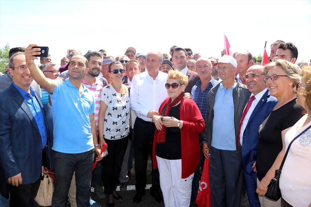 Yunanistan\'a Girişlerine İzin Verilmeyen Milletvekilleri Bulgaristan\'a Gitti