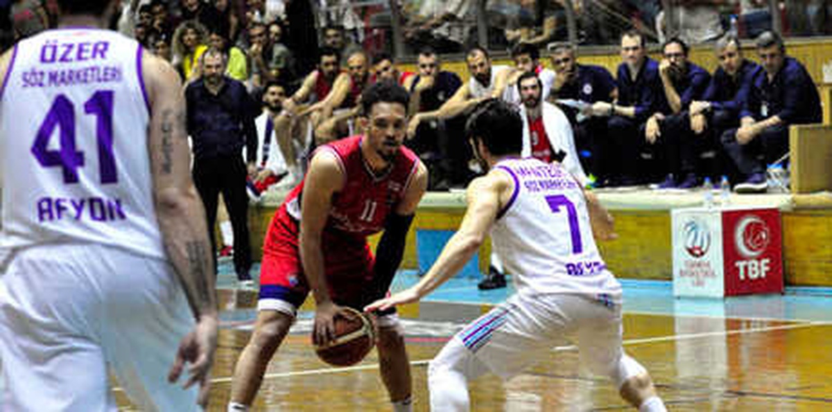Afyon Belediyespor, Tahincioğlu Basketbol Süper Ligi\'ne Çıktı!