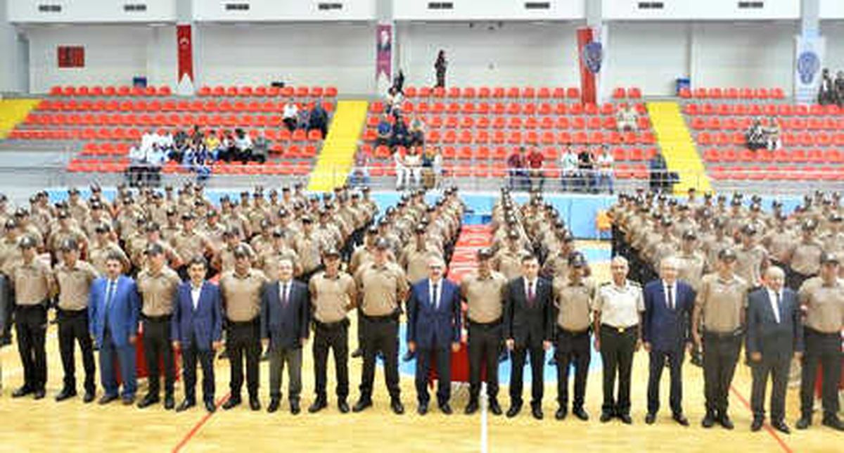 Antalya Sokakları Bekçilere Emanet