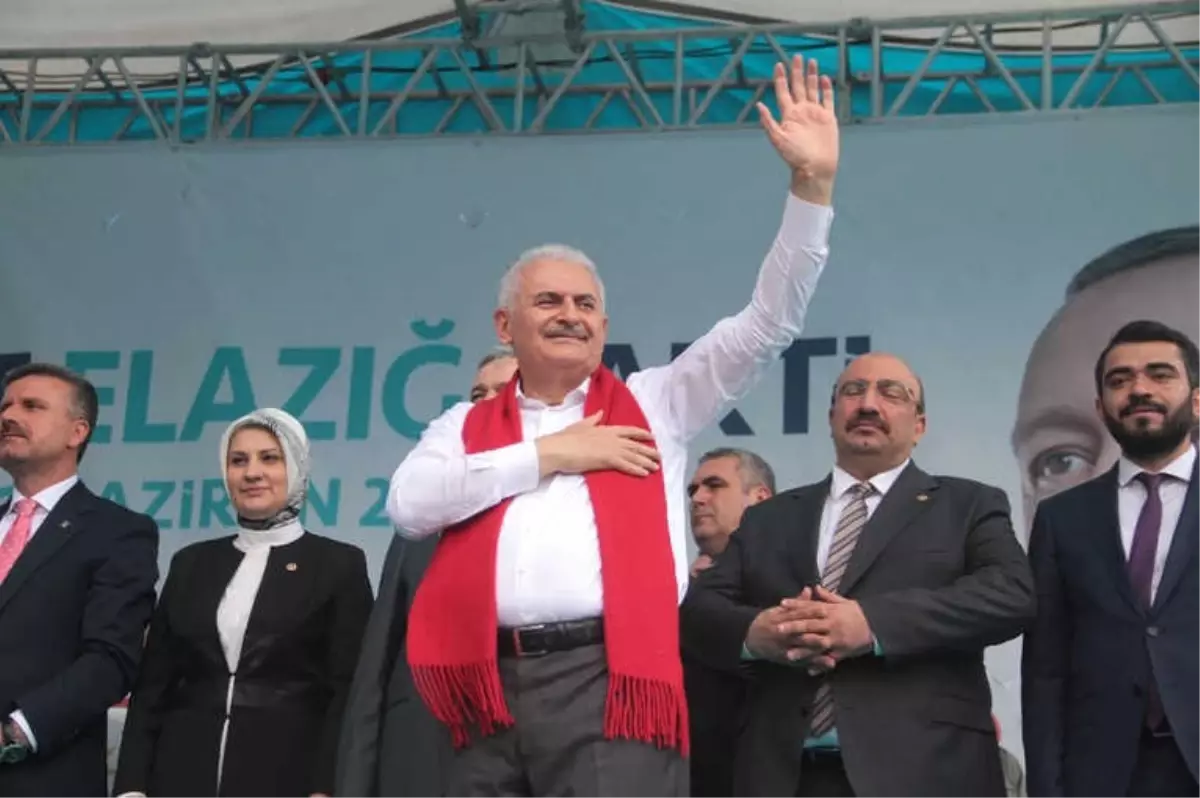 Başbakan Yıldırım: "Adaylar Çıktı Meydana Yalan Dolan, Her Şey Var"