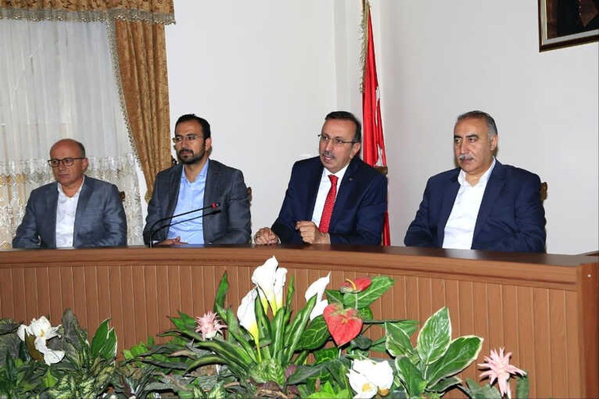 Belediye Başkanı Seçen, "Bu Şehre Hep Birlikte Hizmet Edeceğiz"