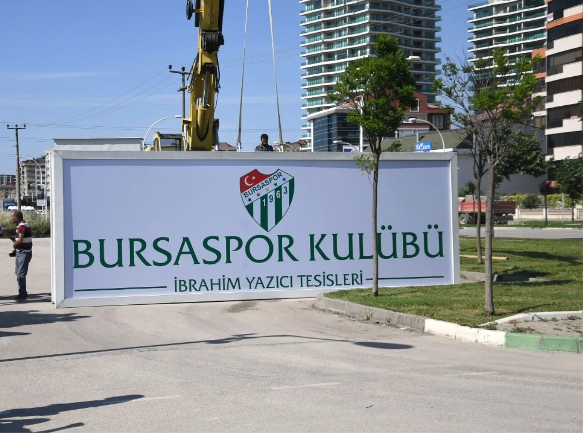 Bursaspor\'un Tesislerinin Adı Değiştirildi