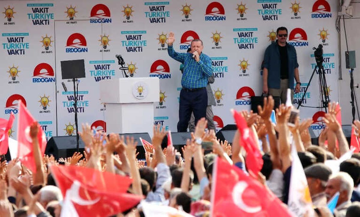 Cumhurbaşkanı Erdoğan: "Hdp\'nin Barajı Geçmesini Bir Pkk, Bir de CHP İstiyor"
