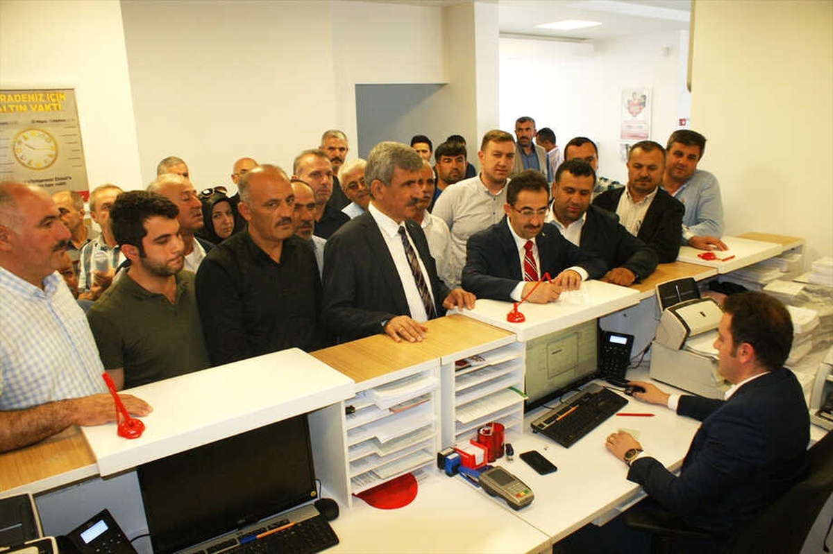 Cumhurbaşkanı Erdoğan\'ın Kampanyasına Bağış Desteği