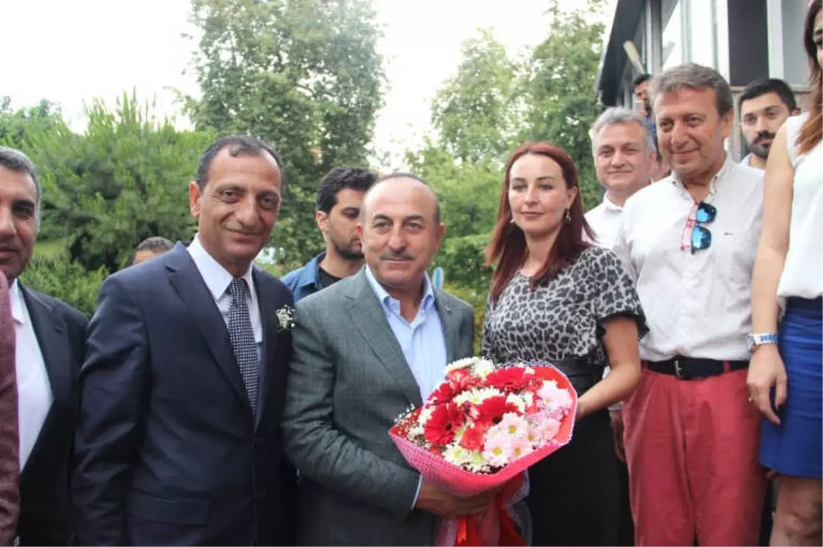 Dışişleri Bakanı Çavuşoğlu Memleketi Alanya\'da