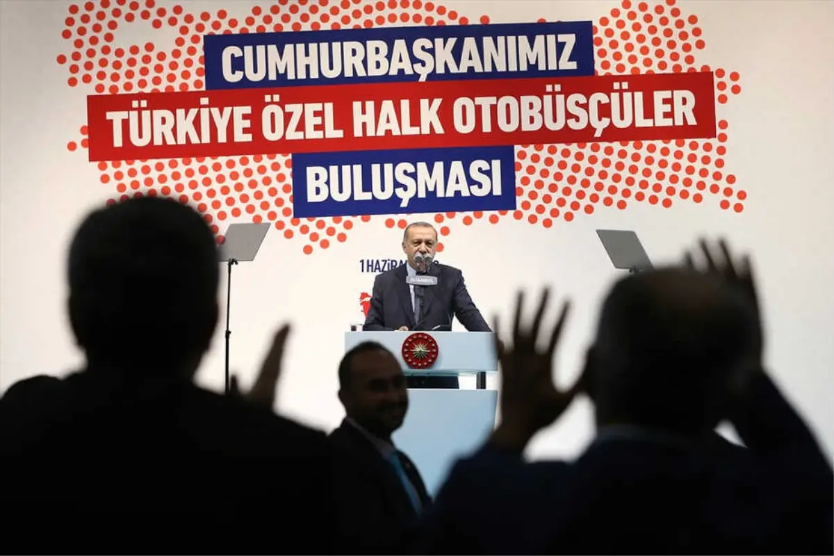 Erdoğan, Özel Halk Otobüsçüleriyle Buluştu