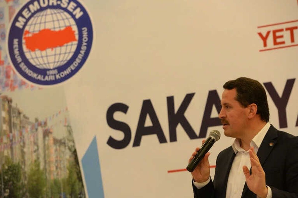 Memur-Sen Genel Başkanı Yalçın: "Rektörlerin Ordu Göreve Pankartı Adı Altında Yürüdüğü Günlere...