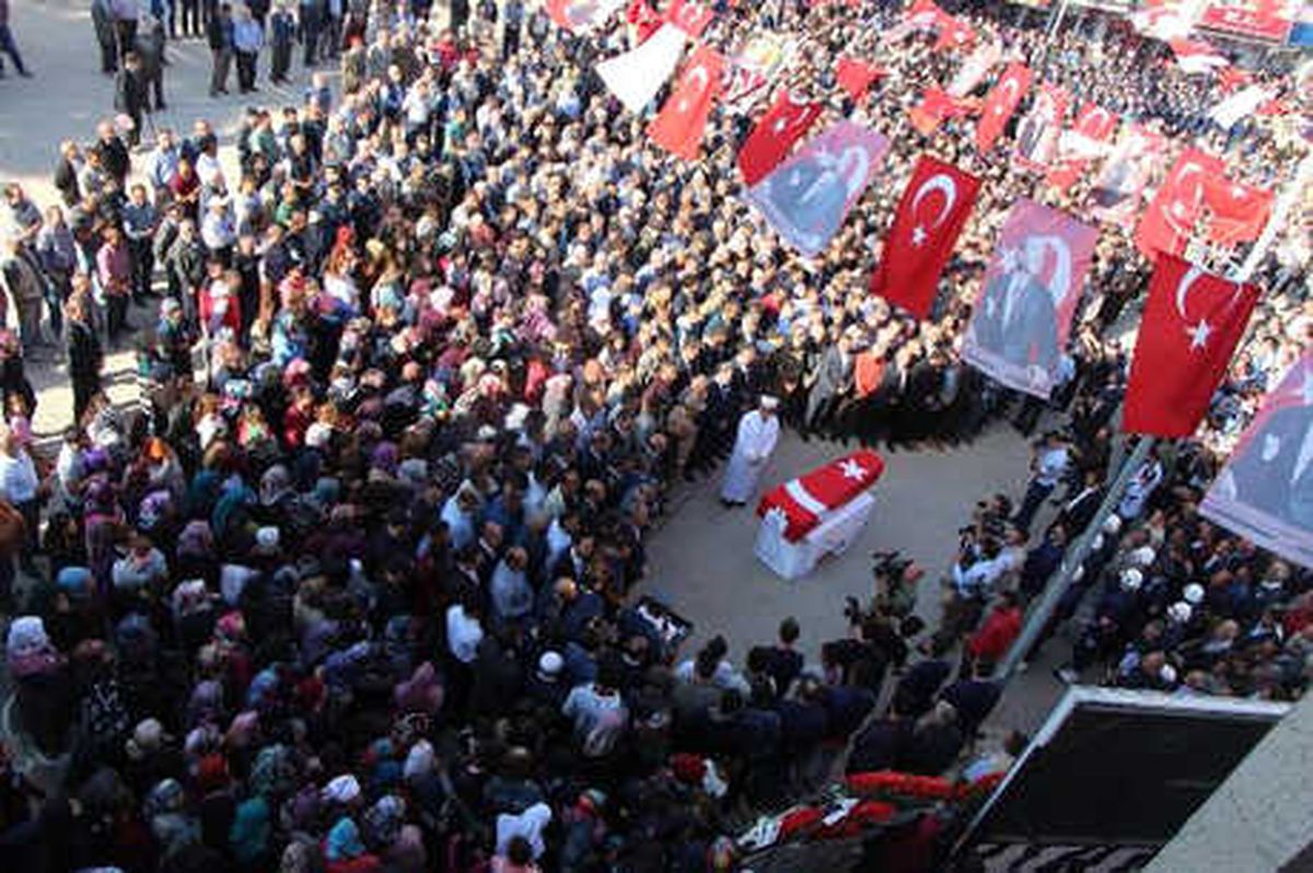 Şehit Uzman Çavuş, Amasya\'da Toprağa Verildi