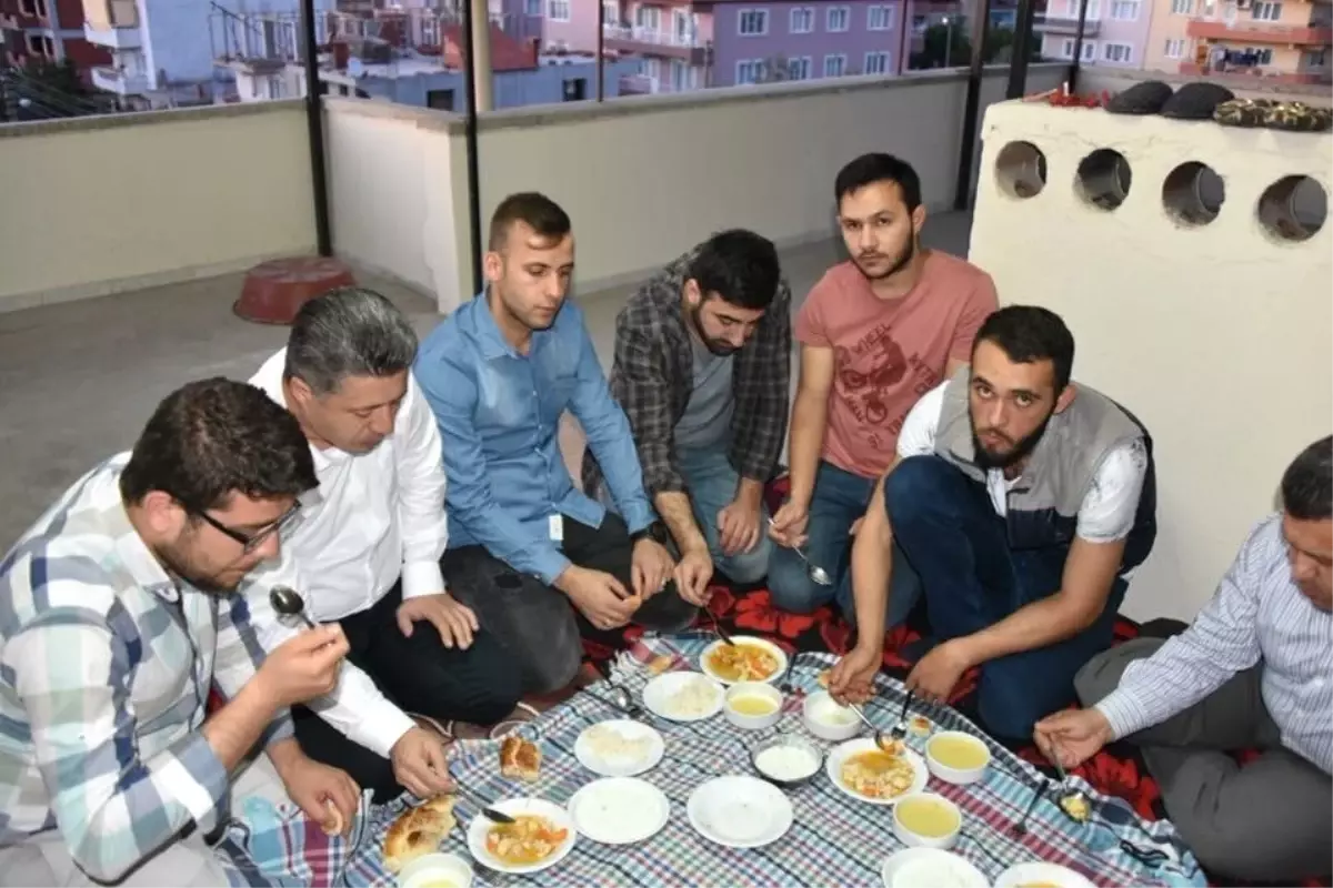 Somalılar Özkan\'ı Vekil Olarak Görmek İstiyor