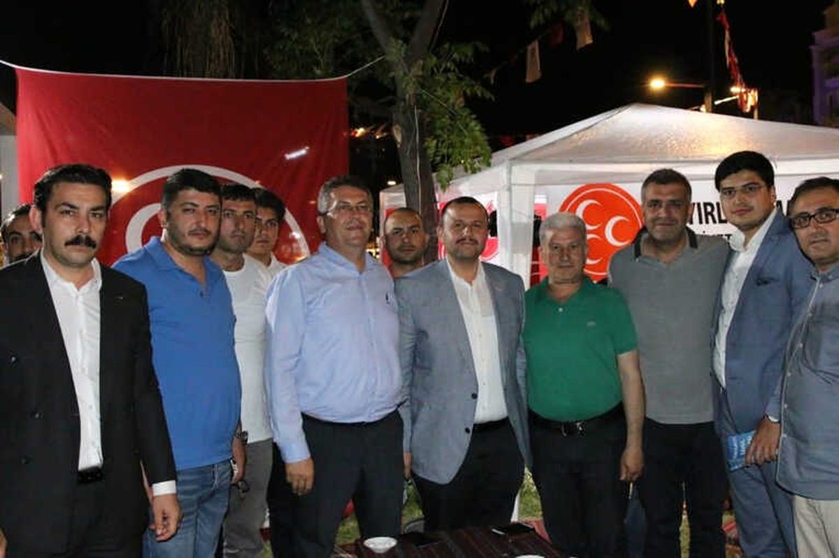 AK Parti İl Başkanı Taş\'tan Konyaaltı Sahili\'nde İnceleme